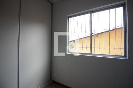 Apartamento à venda com 100m², 3 quartos e 1 vagaQuarto 2