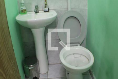 Casa à venda com 320m², 3 quartos e 1 vagaLavabo