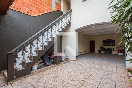 Garagem de casa à venda com 3 quartos, 217m² em Jardim Las Vegas, Santo André
