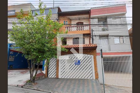 Fachada de casa à venda com 3 quartos, 217m² em Jardim Las Vegas, Santo André