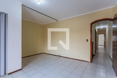 Casa para alugar com 217m², 3 quartos e 1 vaga Casa para alugar com 217m², 3 quartos e 1 vagaSuite