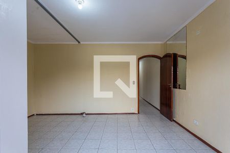 Casa para alugar com 217m², 3 quartos e 1 vaga Casa para alugar com 217m², 3 quartos e 1 vagaSuite