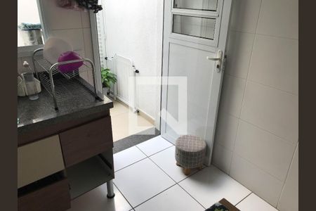 Casa para alugar com 75m², 2 quartos e 1 vaga Casa para alugar com 75m², 2 quartos e 1 vagaCozinha