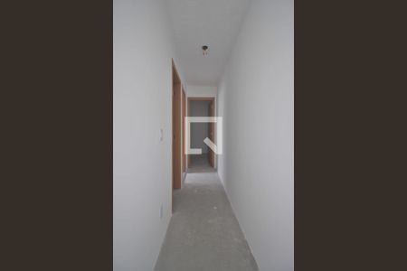 Corredor de apartamento para alugar com 2 quartos, 47m² em Parque Reboucas, São Paulo