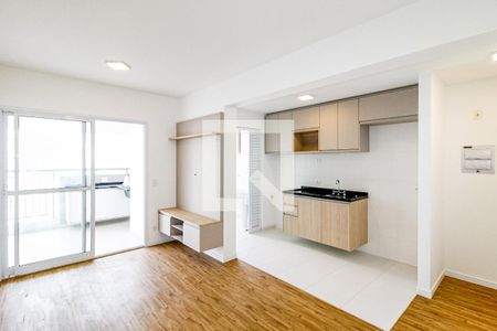 Sala de apartamento à venda com 2 quartos, 75m² em Santo Amaro, São Paulo