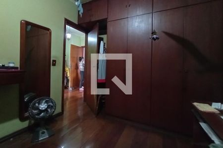 Casa à venda com 515m², 3 quartos e 2 vagasQuarto 2