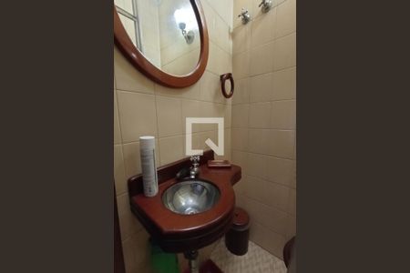 Casa à venda com 515m², 3 quartos e 2 vagasBanheiro 3 - Lavabo