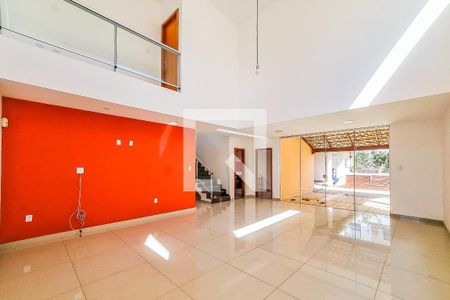 Sala de casa para alugar com 4 quartos, 250m² em Trevo, Belo Horizonte