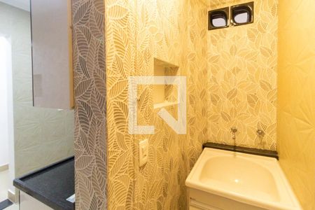 Studio para alugar com 30m², 1 quarto e sem vaga Studio para alugar com 30m², 1 quarto e sem vagaCozinha e área de serviço