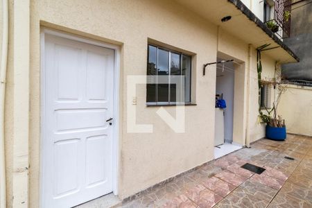 Apartamento à venda com 45m², 2 quartos e sem vagaQuintal