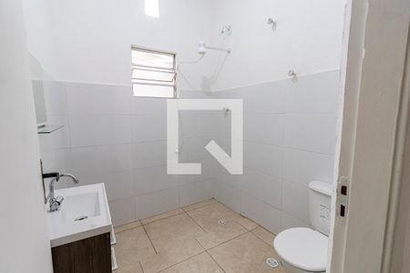 Casa para alugar com 55m², 2 quartos e sem vagaBanheiro