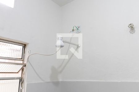 Casa para alugar com 55m², 2 quartos e sem vagaBanheiro