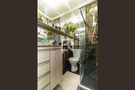 Apartamento à venda com 89m², 3 quartos e sem vaga Apartamento à venda com 89m², 3 quartos e sem vagaBanheiro da Suíte - Armário