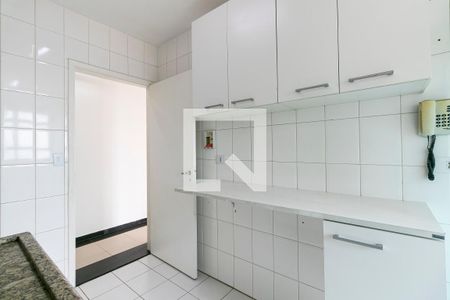 Cozinha de apartamento para alugar com 3 quartos, 70m² em Vila Matilde, São Paulo