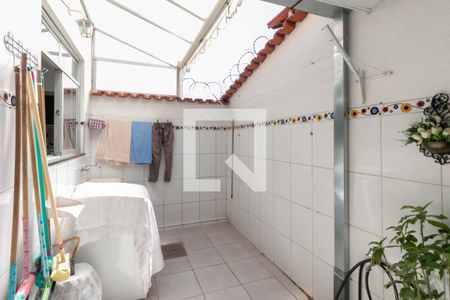 Casa à venda com 120m², 3 quartos e 1 vaga Casa à venda com 120m², 3 quartos e 1 vagaÁrea de Serviço