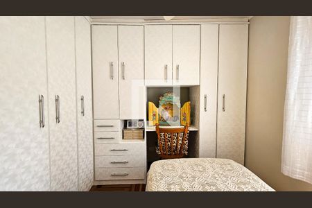 Apartamento à venda com 68m², 3 quartos e 2 vagasQuarto 3