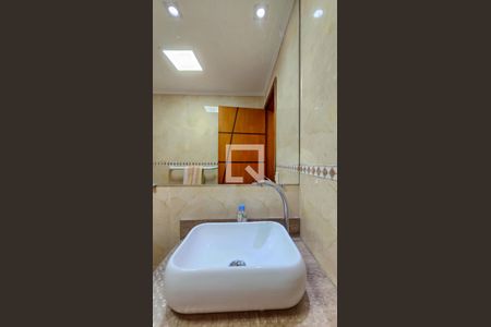 Apartamento à venda com 68m², 3 quartos e 2 vagasBanheiro