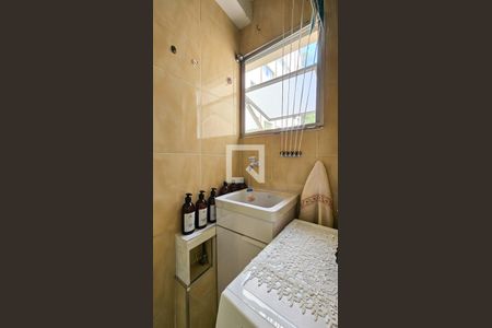 Apartamento à venda com 68m², 3 quartos e 2 vagasÁrea de Serviço