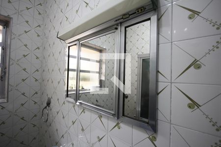 Casa à venda com 120m², 2 quartos e 1 vagaBanheiro