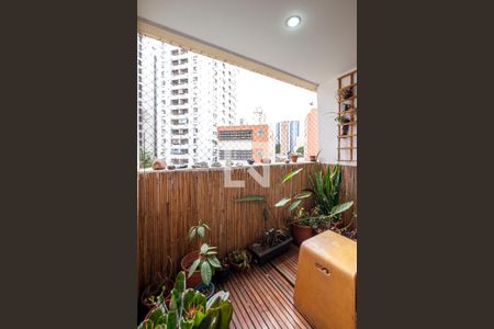 Sala - Varanda de apartamento à venda com 2 quartos, 94m² em Pinheiros, São Paulo