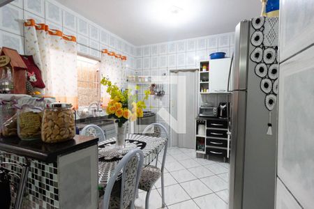 Casa à venda com 102m², 4 quartos e 1 vagaCozinha 1