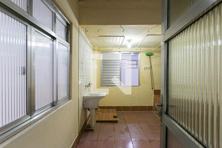 Apartamento para alugar com 75m², 2 quartos e 1 vaga Apartamento para alugar com 75m², 2 quartos e 1 vagaÁrea de Serviço