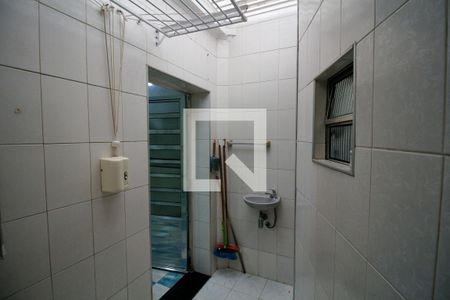 Casa à venda com 110m², 2 quartos e 1 vaga Casa à venda com 110m², 2 quartos e 1 vagaLavanderia