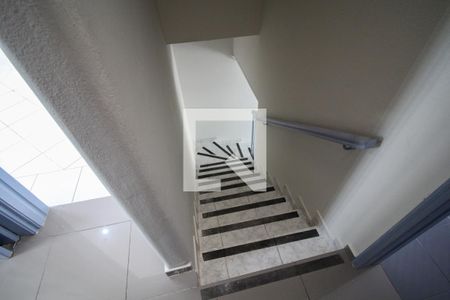 Escada de casa à venda com 2 quartos, 110m² em Vila Gomes Cardim, São Paulo