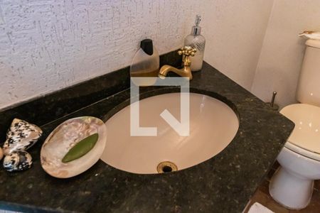 Casa de condomínio à venda com 500m², 4 quartos e 3 vagasLavabo