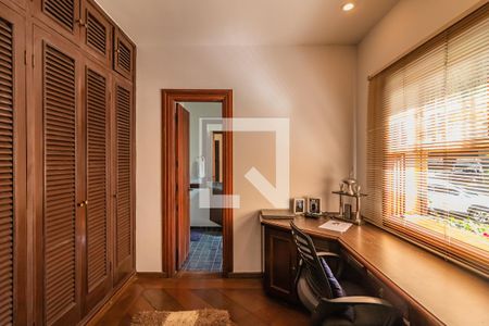 Casa de condomínio à venda com 500m², 4 quartos e 3 vagasSuíte 1