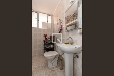 Apartamento à venda com 120m², 3 quartos e sem vagaBanheiro 