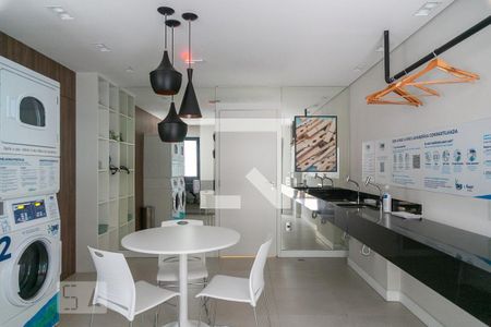 Studio para alugar com 26m², 1 quarto e sem vaga Studio para alugar com 26m², 1 quarto e sem vagaÁrea comum - Lavanderia