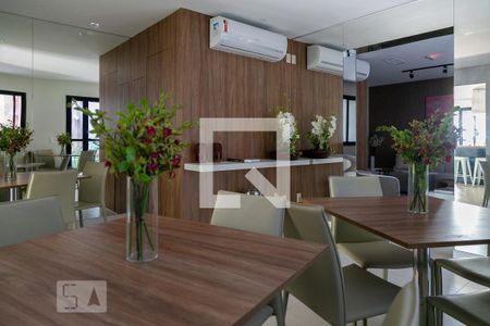 Studio para alugar com 26m², 1 quarto e sem vaga Studio para alugar com 26m², 1 quarto e sem vagaÁrea comum - Salão de festas