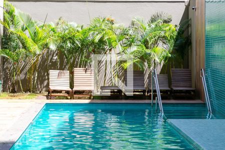 Studio para alugar com 26m², 1 quarto e sem vaga Studio para alugar com 26m², 1 quarto e sem vagaÁrea comum - Piscina