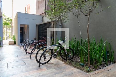 Studio para alugar com 26m², 1 quarto e sem vaga Studio para alugar com 26m², 1 quarto e sem vagaÁrea comum - Bicicletário