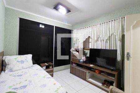 Casa à venda com 300m², 4 quartos e 3 vagas Casa à venda com 300m², 4 quartos e 3 vagasQuarto 2