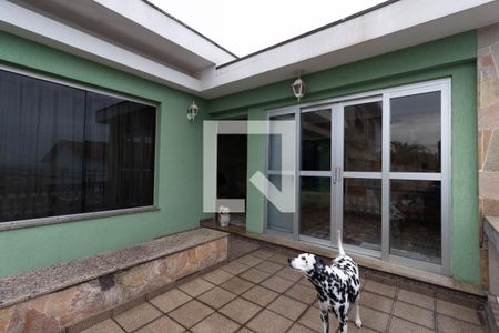 Casa à venda com 300m², 4 quartos e 3 vagas Casa à venda com 300m², 4 quartos e 3 vagasVaranda entrada