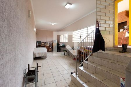 Casa à venda com 300m², 4 quartos e 3 vagas Casa à venda com 300m², 4 quartos e 3 vagasSalão