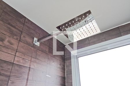 Banheiro de apartamento para alugar com 2 quartos, 44m² em Loteamento City Jaragua, São Paulo