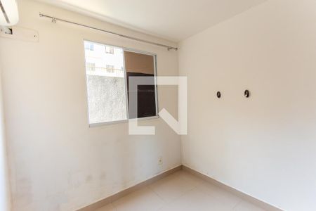 Quarto 1 de apartamento para alugar com 2 quartos, 48m² em Santo Andre, São Leopoldo