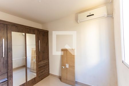 Quarto 1 de apartamento à venda com 2 quartos, 48m² em Santo Andre, São Leopoldo