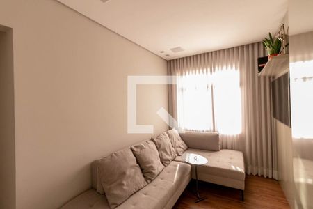 Sala de TV de apartamento para alugar com 3 quartos, 90m² em Santa Lúcia, Belo Horizonte