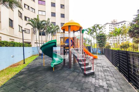 Apartamento para alugar com 57m², 2 quartos e 1 vaga Apartamento para alugar com 57m², 2 quartos e 1 vagaÁrea Comum - Playground