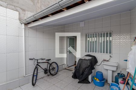 Casa à venda com 70m², 2 quartos e 1 vagaÁrea de Serviço