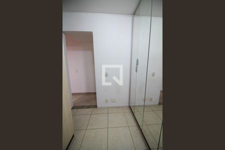 Apartamento para alugar com 78m², 3 quartos e 1 vaga Apartamento para alugar com 78m², 3 quartos e 1 vagaCloset