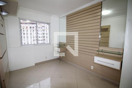 Suíte de apartamento para alugar com 3 quartos, 78m² em Del Castilho, Rio de Janeiro