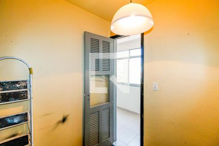 Apartamento à venda com 120m², 2 quartos e 1 vagaQuarto de Serviço