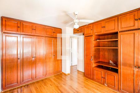 Apartamento à venda com 120m², 2 quartos e 1 vagaQuarto 2