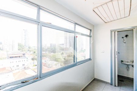 Apartamento à venda com 120m², 2 quartos e 1 vagaÁrea de Serviço