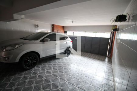 Garagem de casa à venda com 3 quartos, 630m² em Vila Carrao, São Paulo